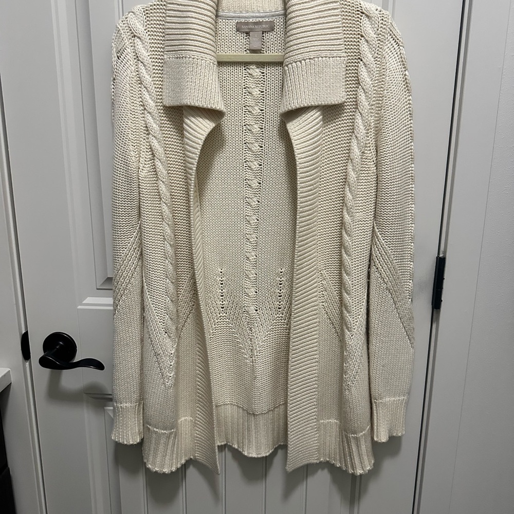 Banana Republic Cream Cable Knit Cardigan Sweater small